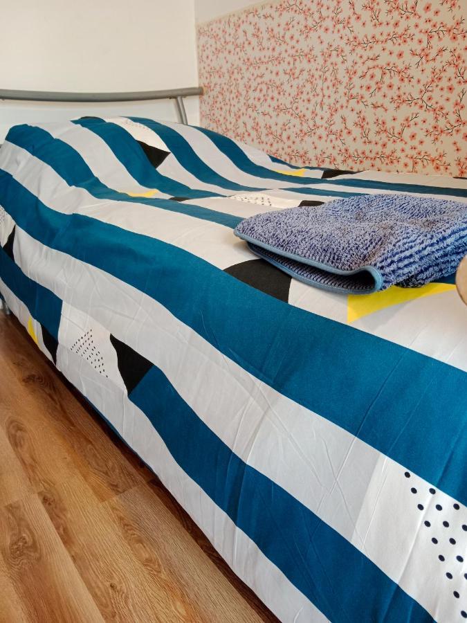 Bed and Breakfast La Madriguera Raszyn Zewnętrze zdjęcie