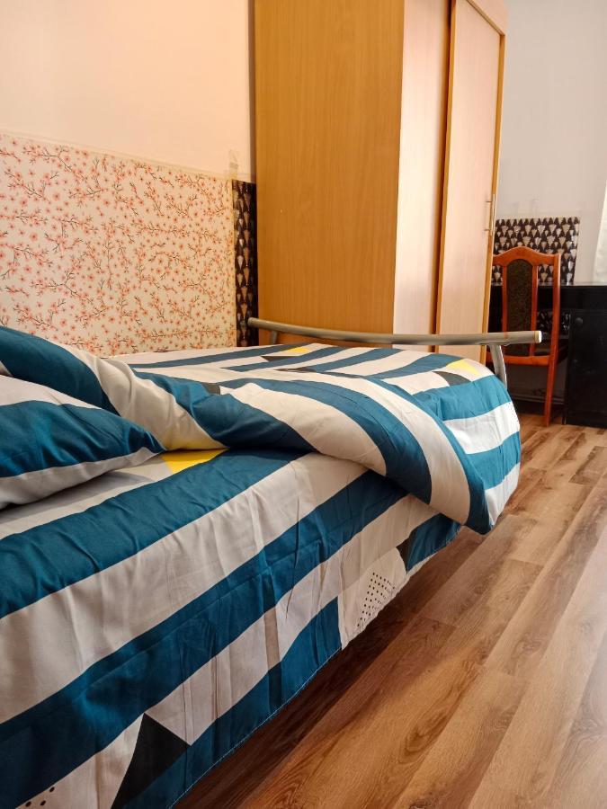 Bed and Breakfast La Madriguera Raszyn Zewnętrze zdjęcie